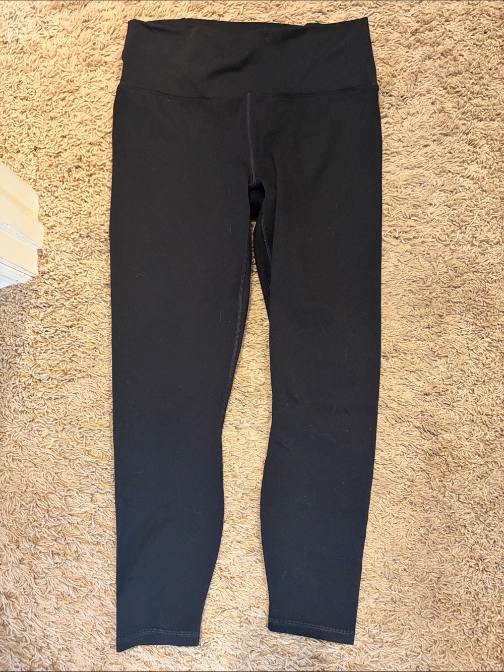 Women’s Fabletics Black High-Waist 7/8 Leggings size M